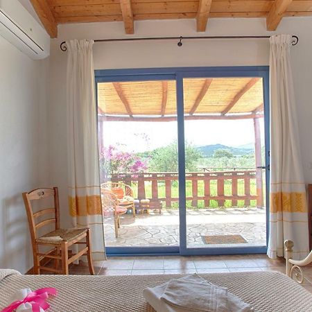 Agriturismo Mieleamaro Βίλα Όλμπια Εξωτερικό φωτογραφία