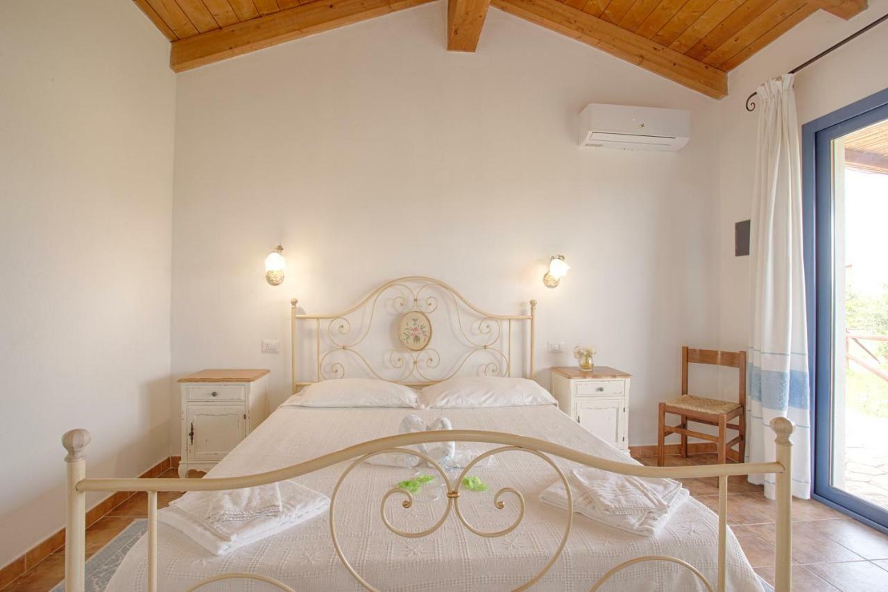 Agriturismo Mieleamaro Βίλα Όλμπια Εξωτερικό φωτογραφία