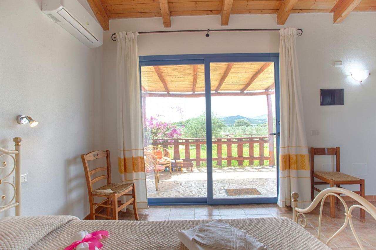 Agriturismo Mieleamaro Βίλα Όλμπια Εξωτερικό φωτογραφία